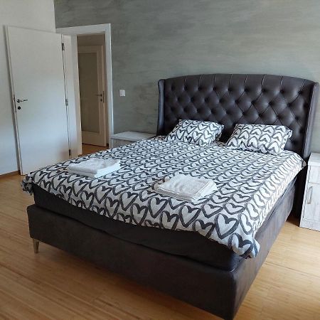 City Passage Apartments- Rooms Újvidék Kültér fotó
