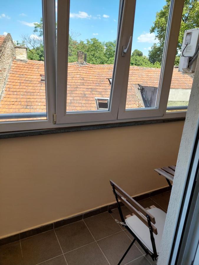 City Passage Apartments- Rooms Újvidék Kültér fotó