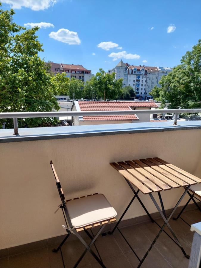 City Passage Apartments- Rooms Újvidék Kültér fotó