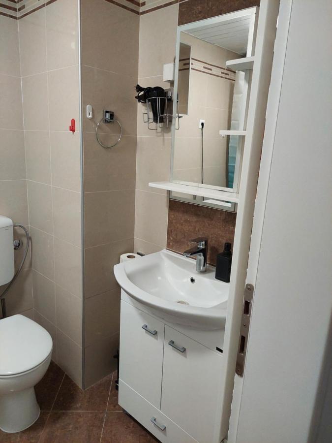City Passage Apartments- Rooms Újvidék Kültér fotó
