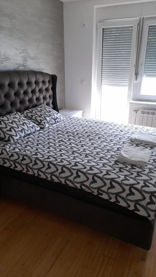 City Passage Apartments- Rooms Újvidék Kültér fotó