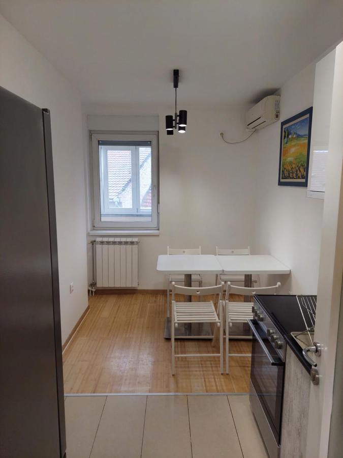 City Passage Apartments- Rooms Újvidék Kültér fotó
